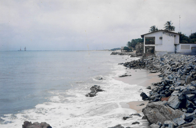 1998 - Registros de ressaca e avanço do mar