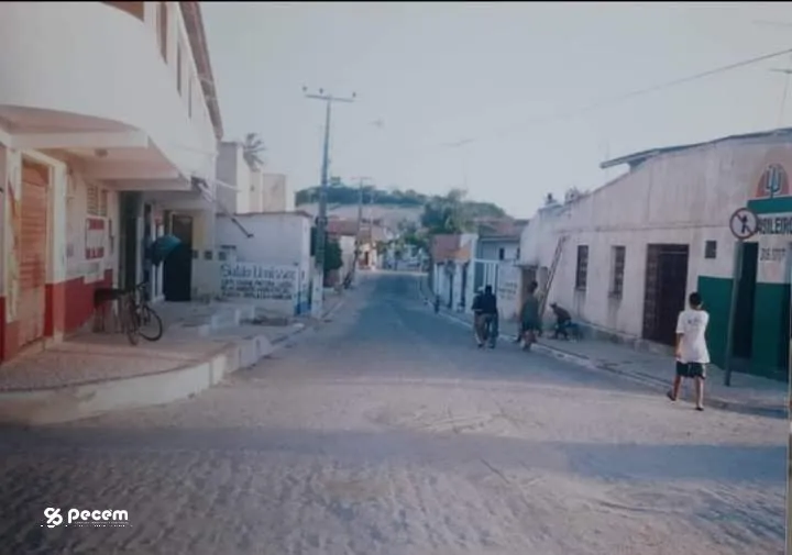 2007 – Rua Antonio Brasileiro vista a partir da rua São Luis de Gonzaga.