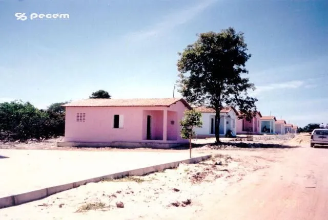 1999 - REASSENTAMENTO COMUNIDADE NOVO TORÉM.