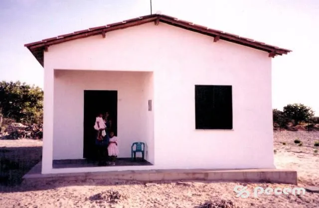 1999 - REASSENTAMENTO COMUNIDADE NOVO TORÉM.