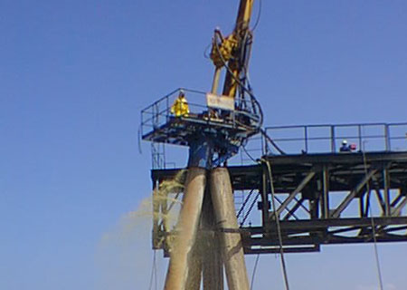 1997 - Obra de construção da ponte de acesso - Parte praia