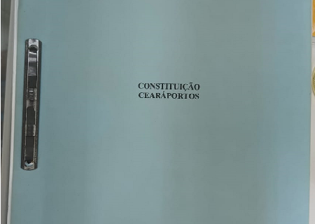 Projeto de lei de 1997 que tratou da constituição da empresa Cearáportos hoje denominada Companhia de Desenvolvimento do Complexo Industrial e Portuário do Pecém.